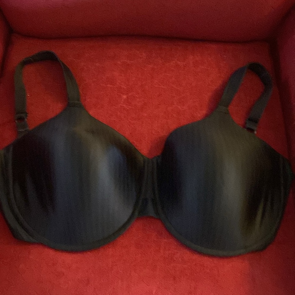 2 BRAS FOR 50.00. 1 Black and 1 Blush underwire Playtex bras.